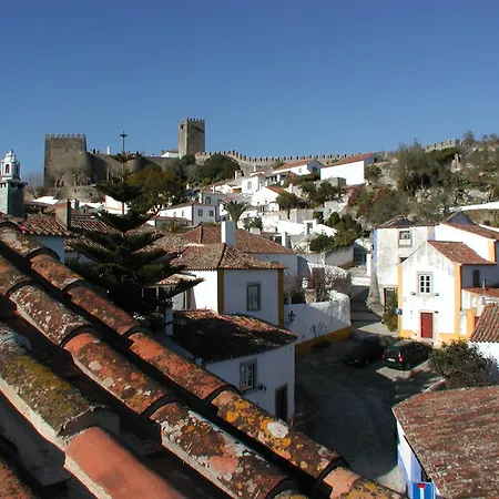 Da Areia Branca Near The Praia da Lourinhã